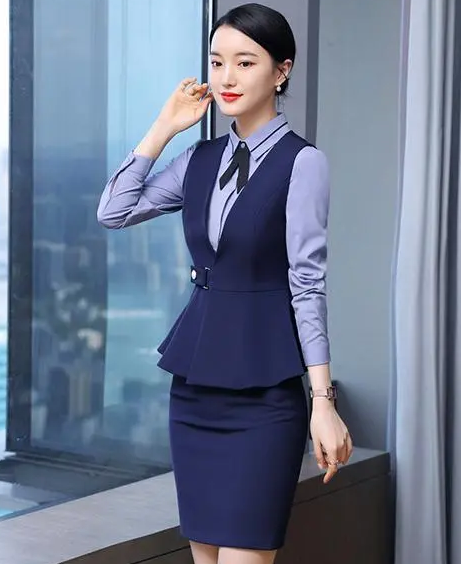 地攤經(jīng)濟的復(fù)蘇促進(jìn)服裝行業(yè)的發(fā)展